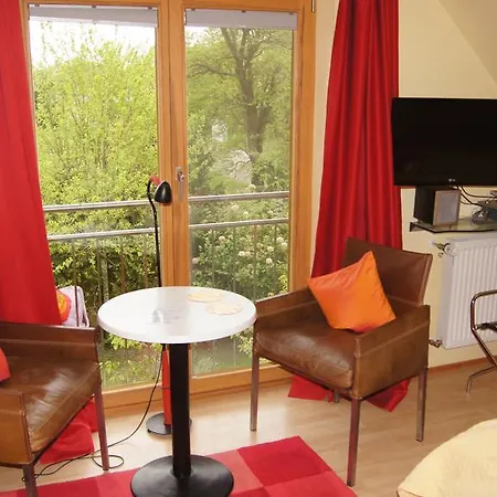 Benji 4* Adelshofen (Ansbach)
